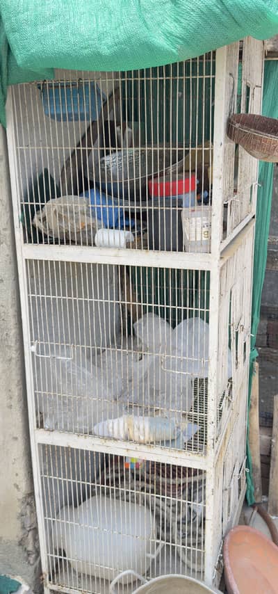 Tripple floor bird cage