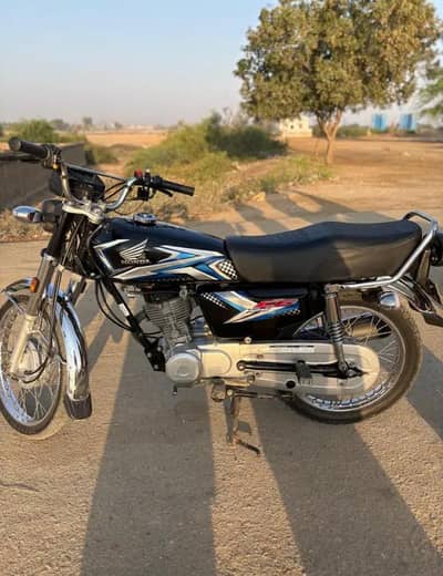 HONDA CG 125 2025