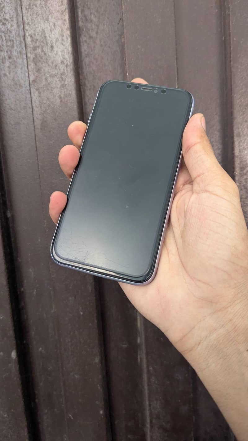 Apple iPhone 11 2