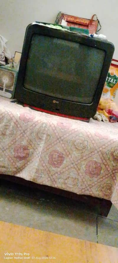 LG tv good condition