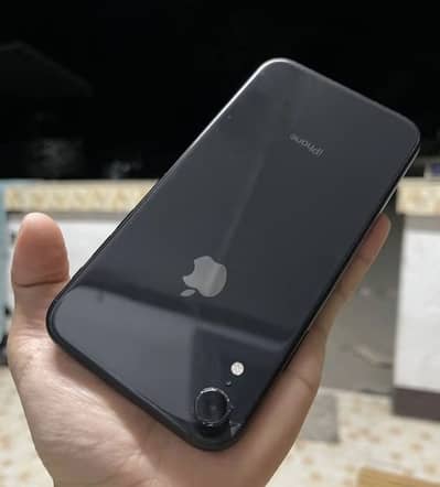 Apple iPhone XR