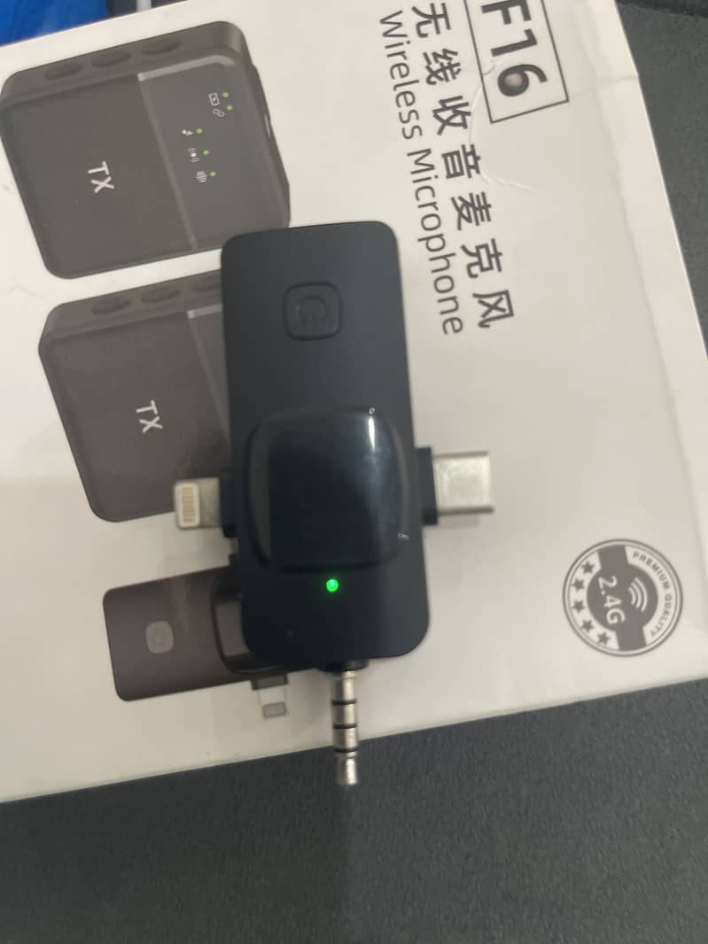 Wireless Microphone 1