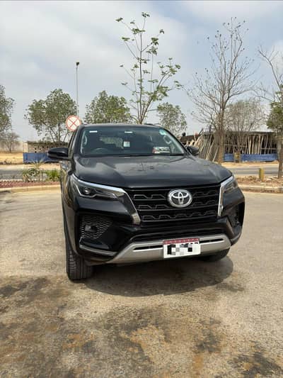Toyota Fortuner 2021