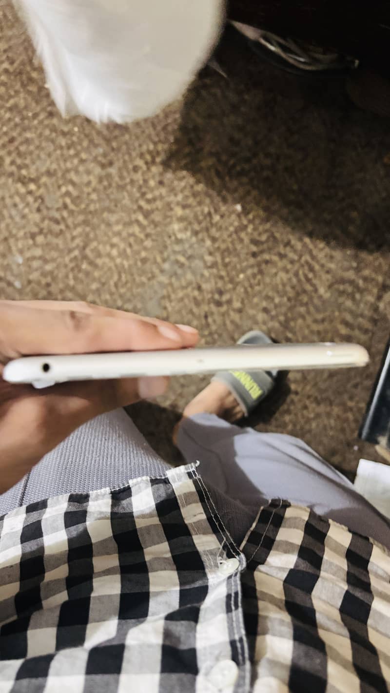 ipad tablet 1
