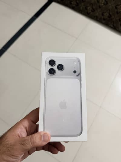Apple iPhone 17 Pro Max jv