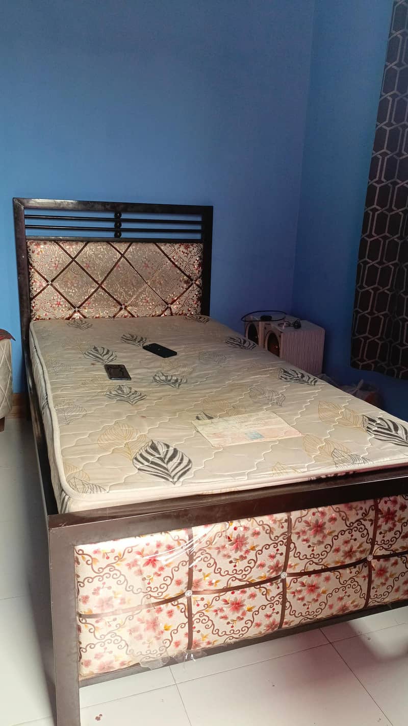 bed single 0