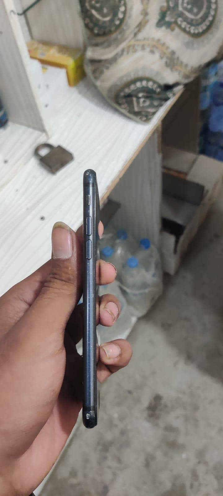 Apple iPhone 7 4