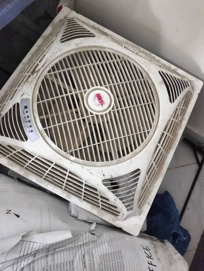 Fans 3000 each Contact +92 345 5076476