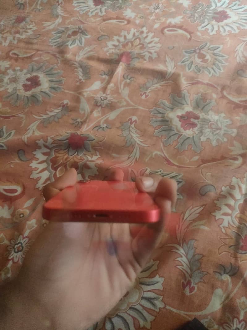 Apple iPhone 12 5