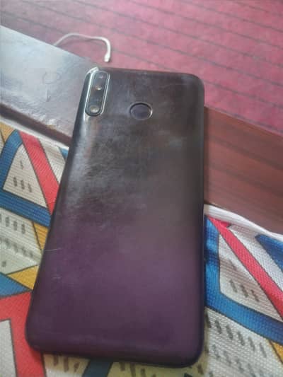 Tecno Spark 4