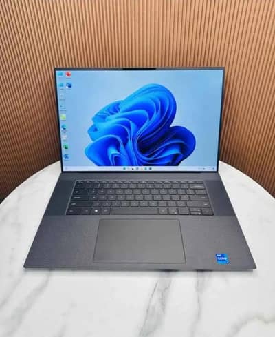  DELL PRECISION 5770 – i7 12th Gen | RTX A3000 12GB | 17" 4K Touch |