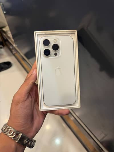 Apple iPhone 15 Pro