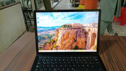 Surface laptop 4
