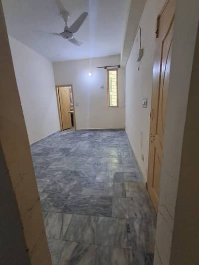 Single room available for rent Islamabad