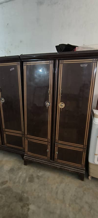2 Almariyan , Good condition