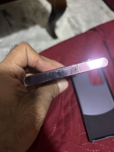 Samsung Mobile S22 Ultra Approved PTA Box