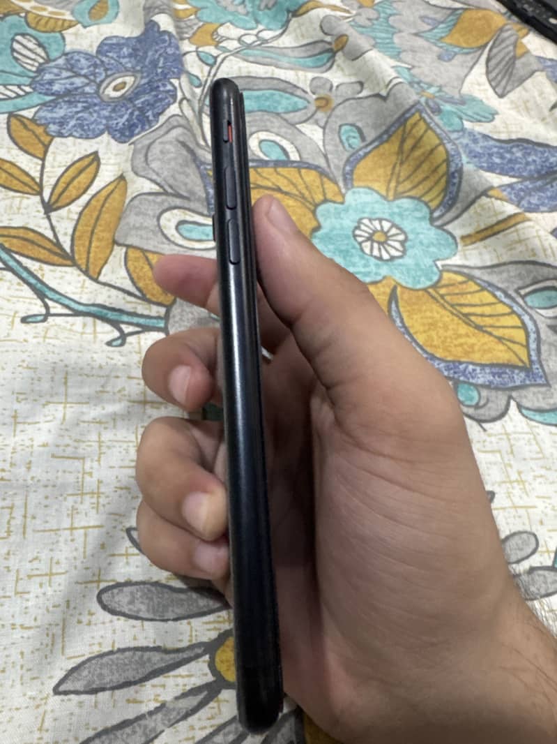 iphone se 2 3