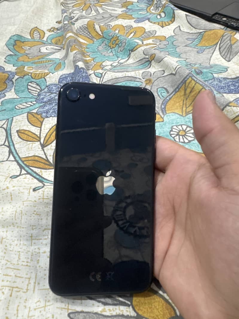 iphone se 2 6