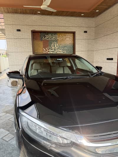 Honda Civic Oriel 1.8 i-VTEC CVT 2021