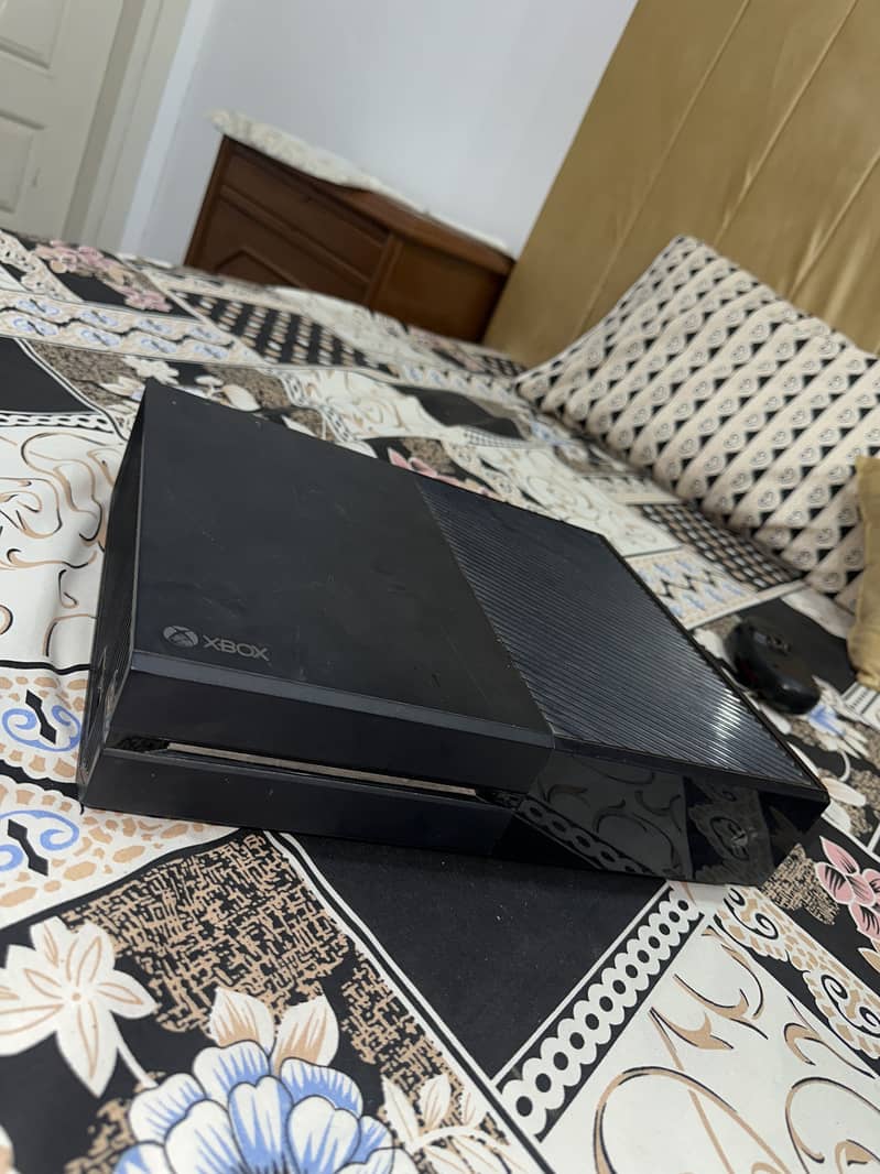 X box one 1