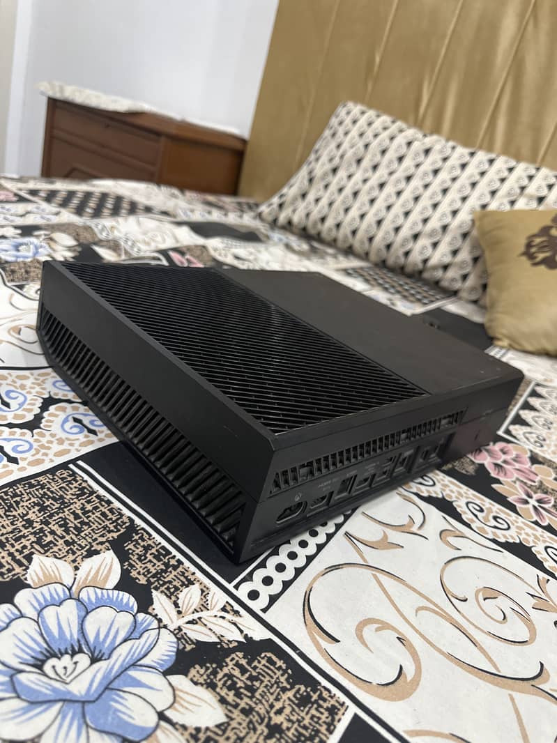X box one 3