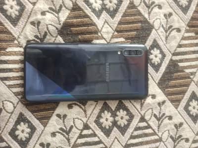 A30s 4Ram. 64 Rom with box charger