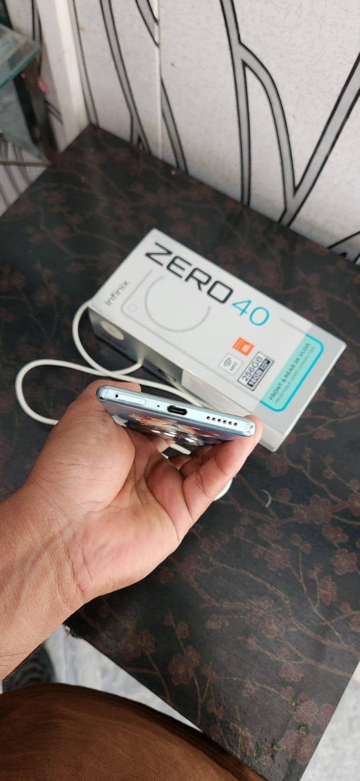 Infinix Zero 40 7