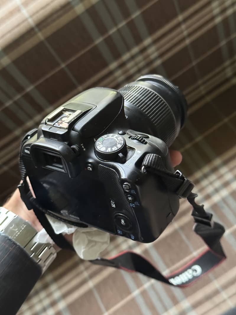 Canon EOS 100D 1