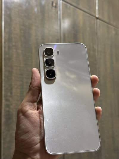 Infinix Hot 60 pro