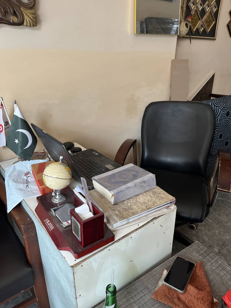 Office table 0