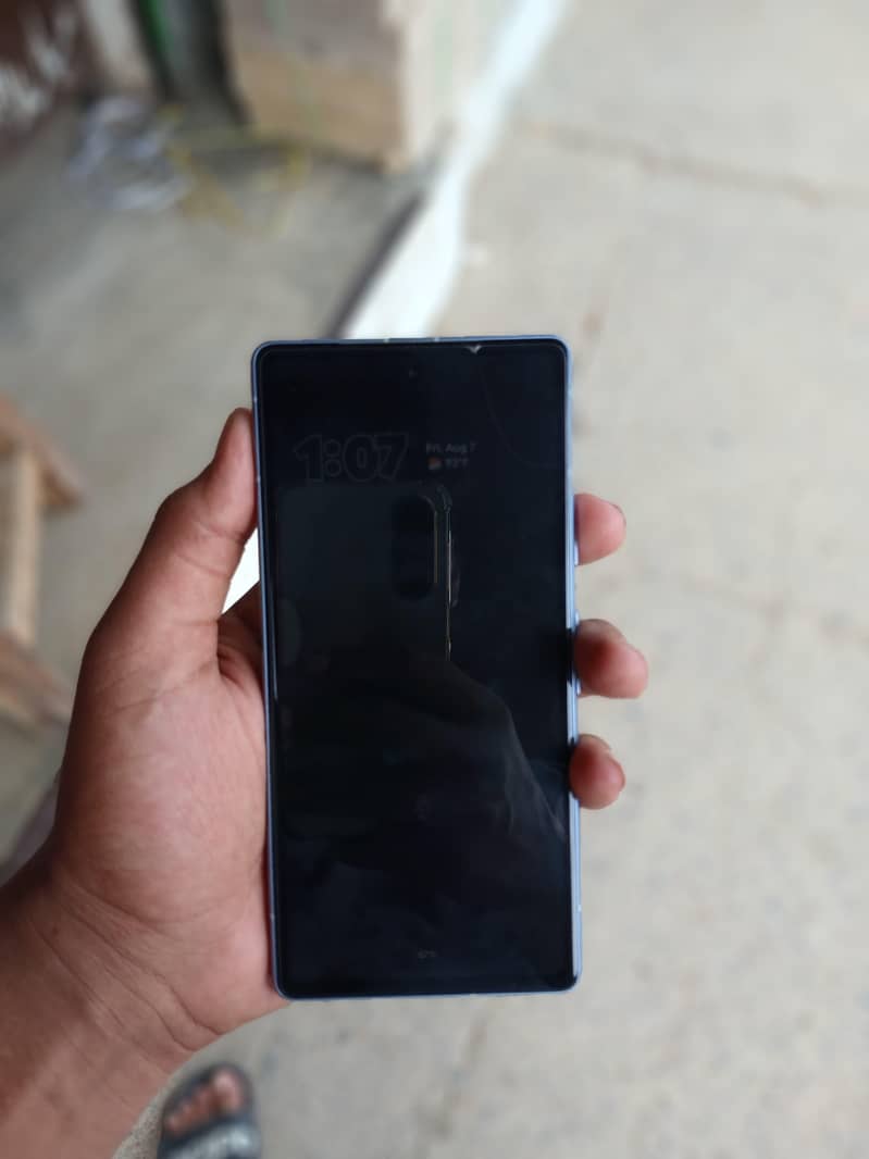 Google Pixel 7a 5