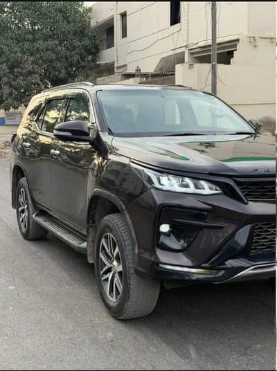 Toyota Fortuner V 2017