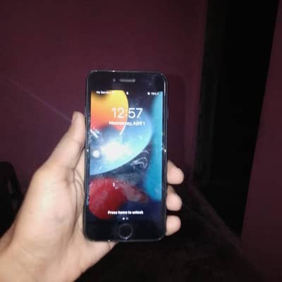 Apple iPhone 7
