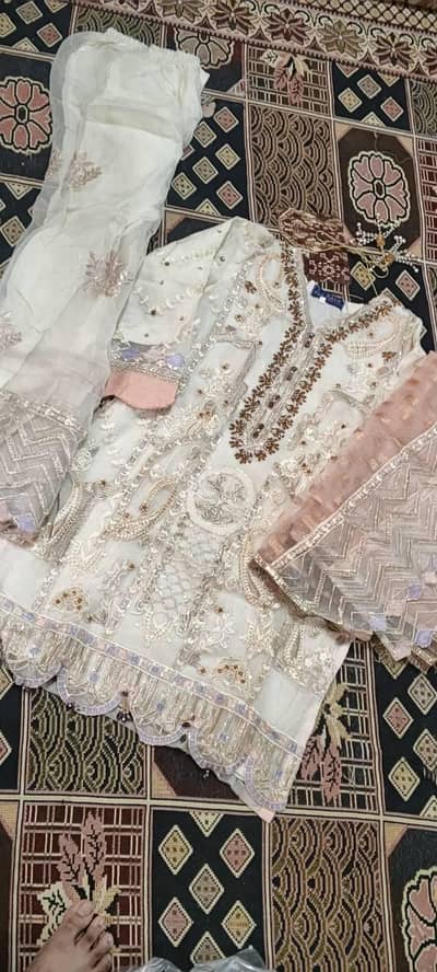 Elegant Luxury Embroidered 3-Piece Party Wear Suit (Brand New)