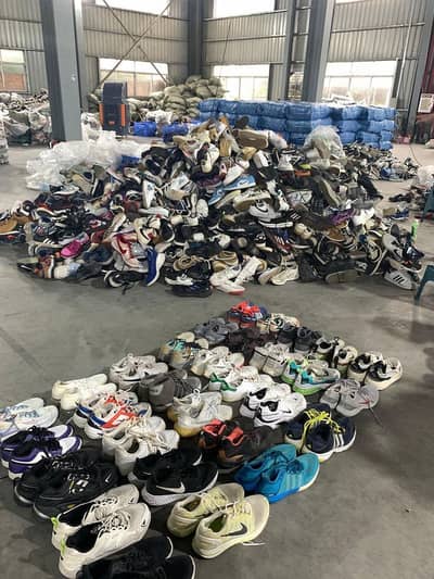 Preloved Thrifted Shoes Available in bulk Quantity