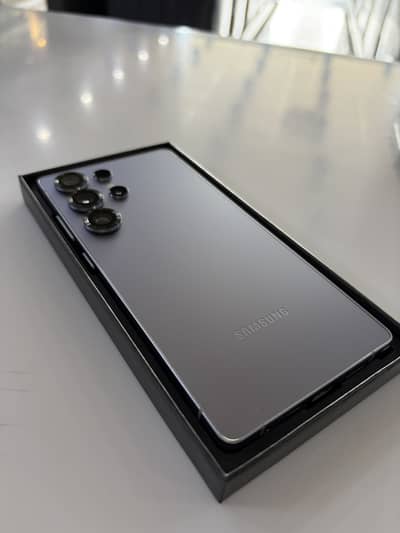 Samsung Galaxy S25 Ultra 512GB — PTA Approved | 10/10 Condition