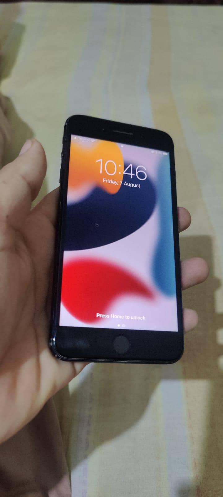 Apple iPhone 7 Plus 3