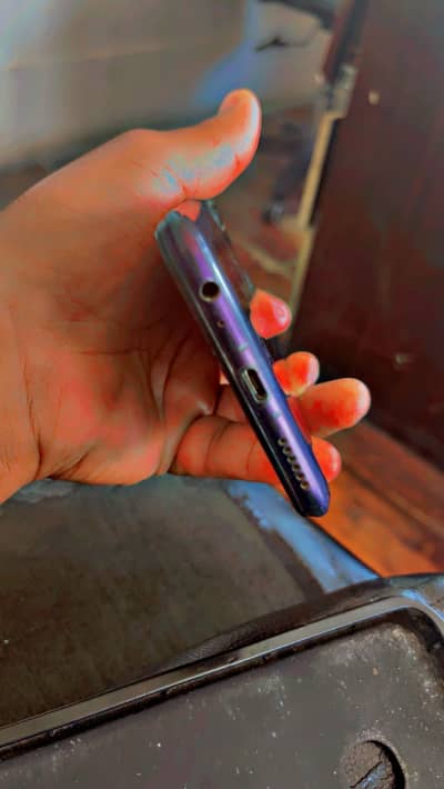 Infinix Hot 8