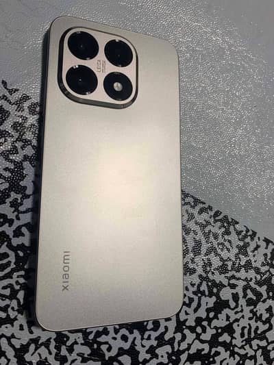 Xiaomi 15t with all accessories and Warranty
