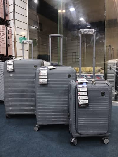 all luggage Bags available islamabad Aabpara Market 0303 5891739
