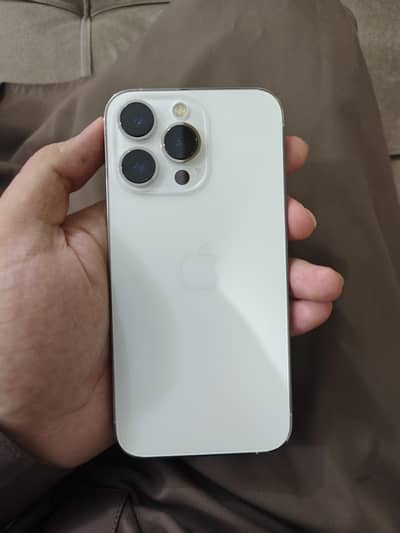 Apple iPhone 13 Pro