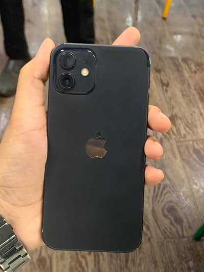 Apple iPhone 12