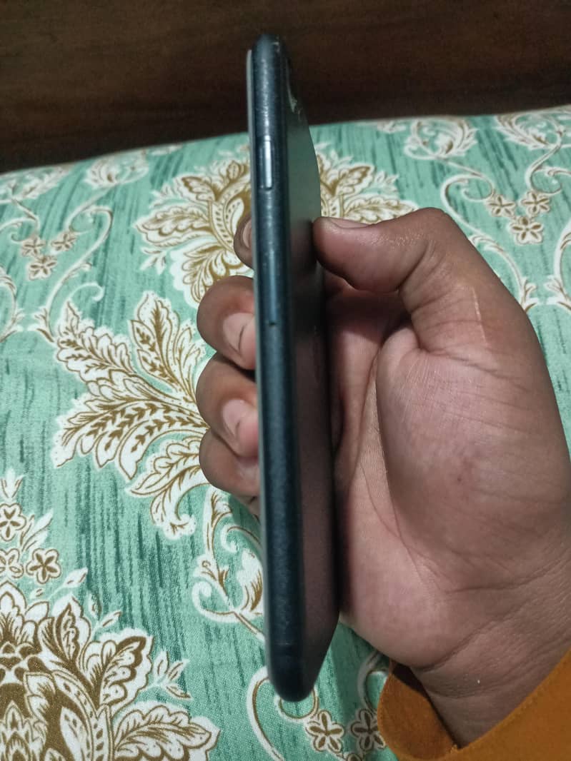 Apple iPhone SE 2