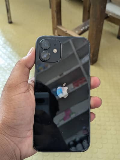 Apple iPhone 12