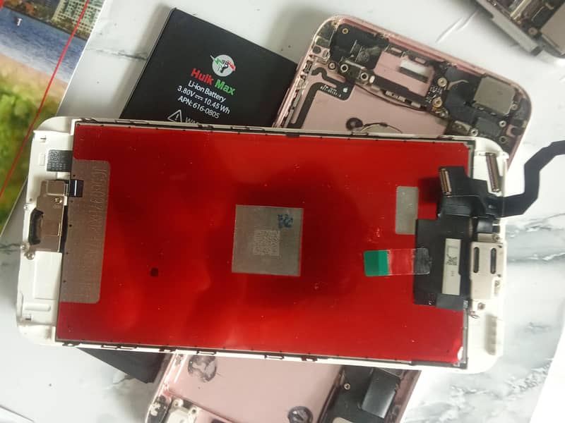 Apple iPhone 6S Plus 1