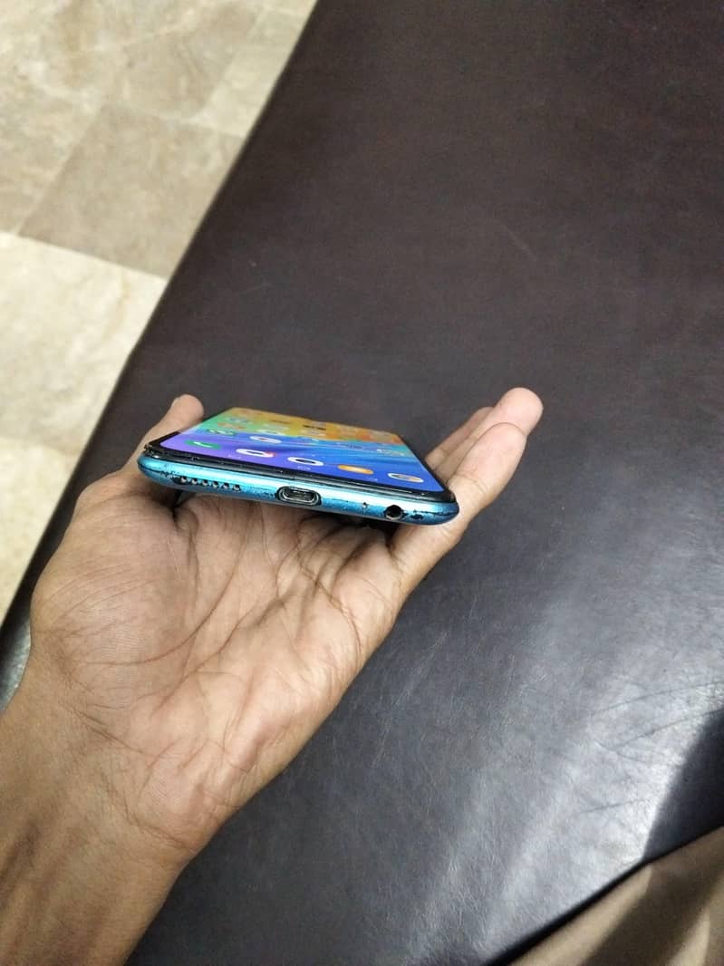 Tecno Spark 4 3
