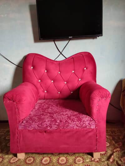 2 piece sofa 10/10 condition
