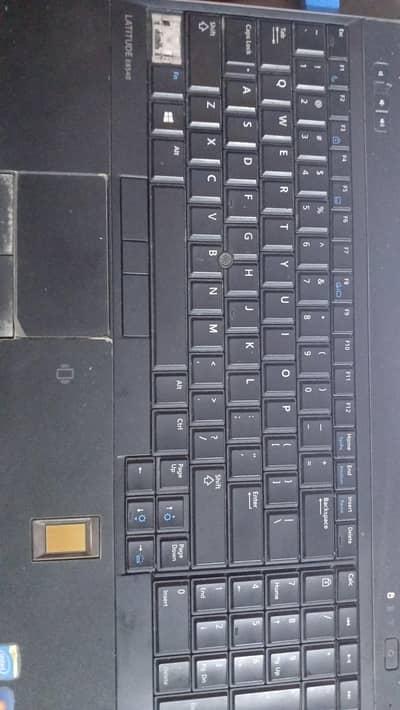 dell latitude e6540 i7 4th hai ram 8gb ssd 128gb battery nai hai