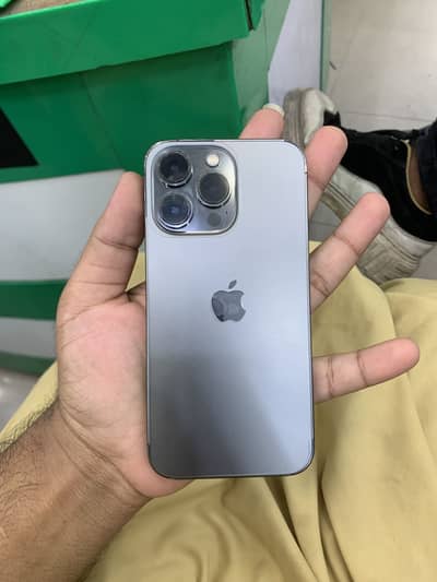 Apple iPhone 13 Pro