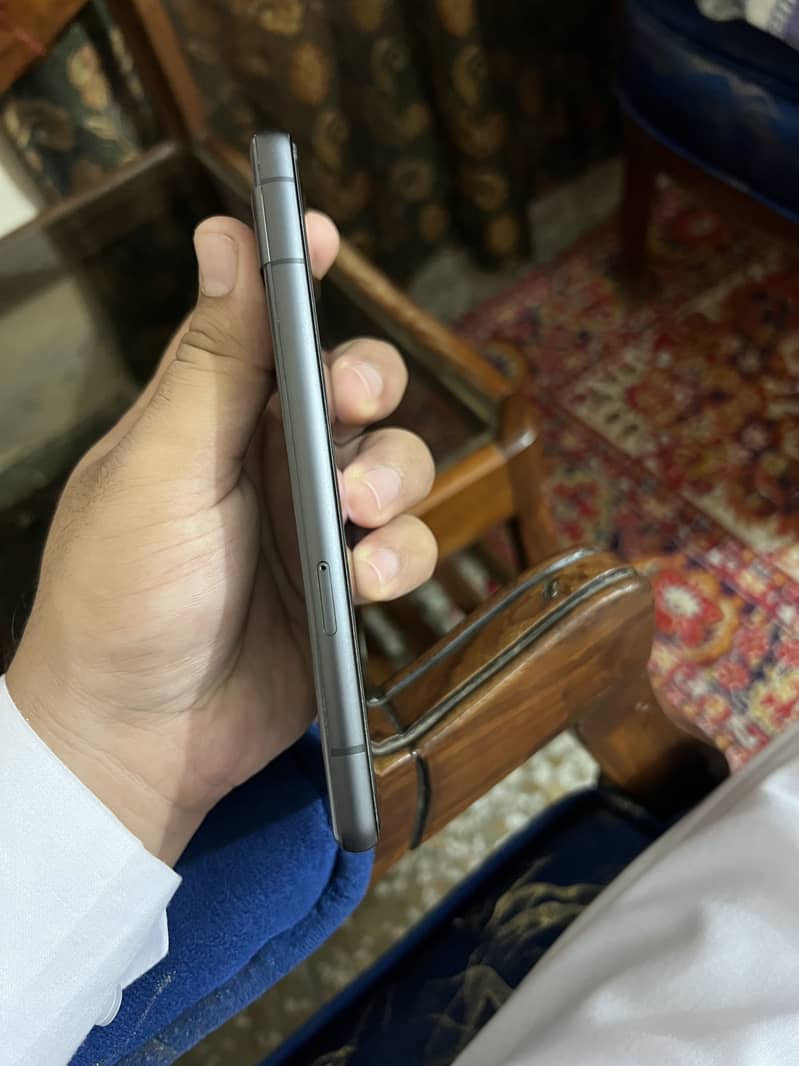 Google Pixel 7a 2